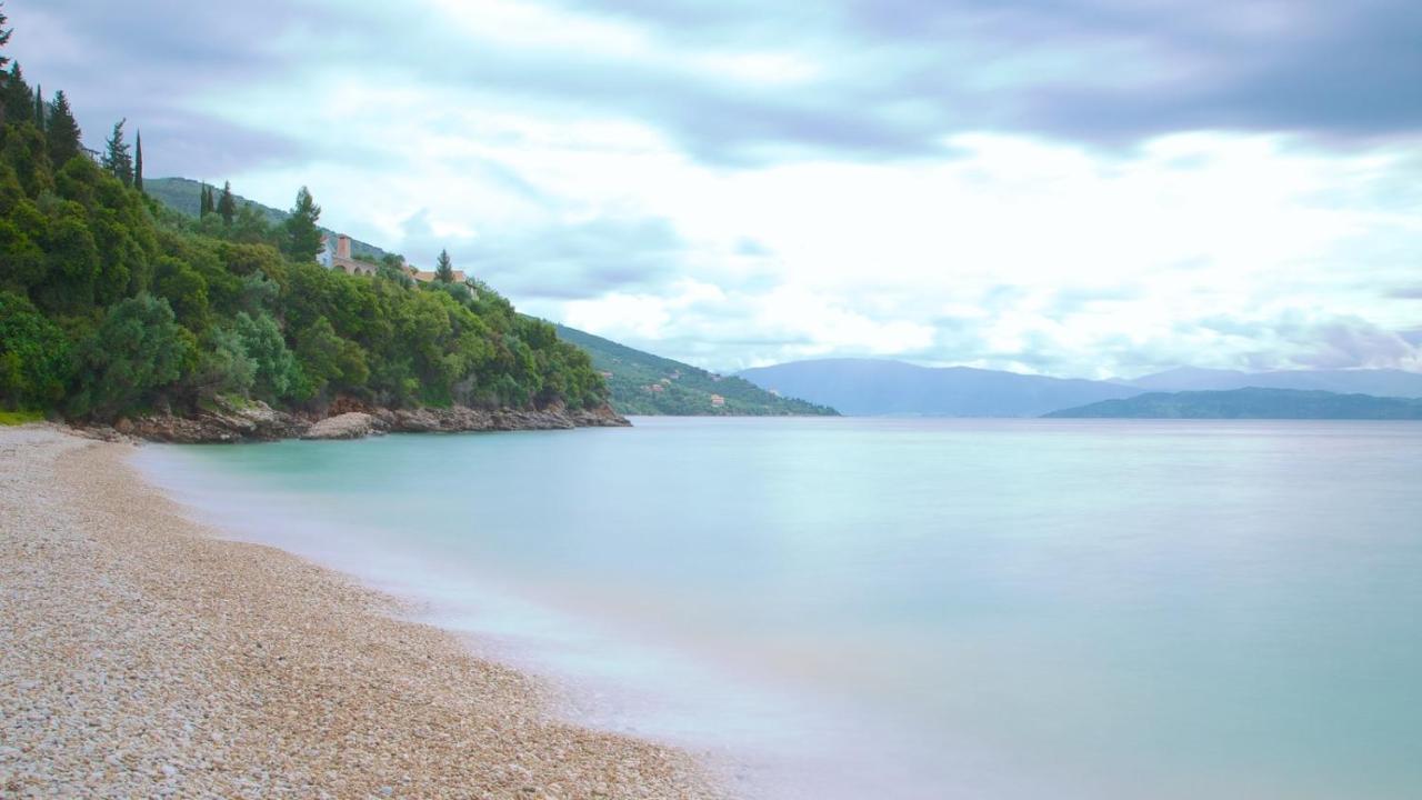 Barbati Beach Bungalow Exterior foto